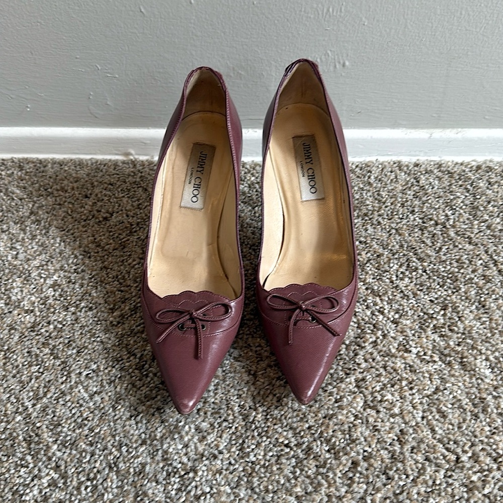 Vintage Jimmy Choo purple bow heels, size 37 1/2